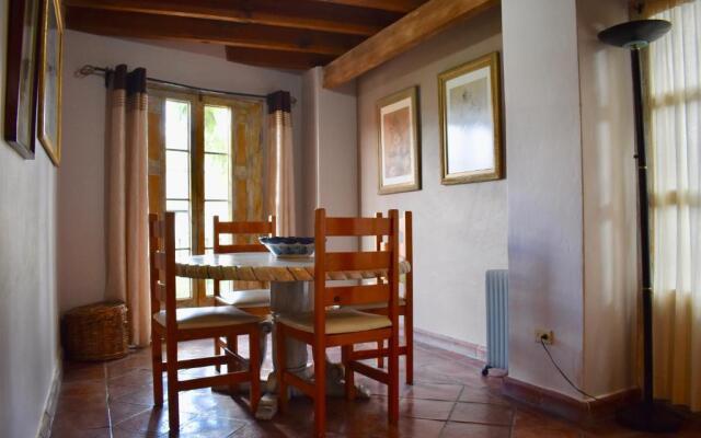 Hotel Ana Catalina & Suites