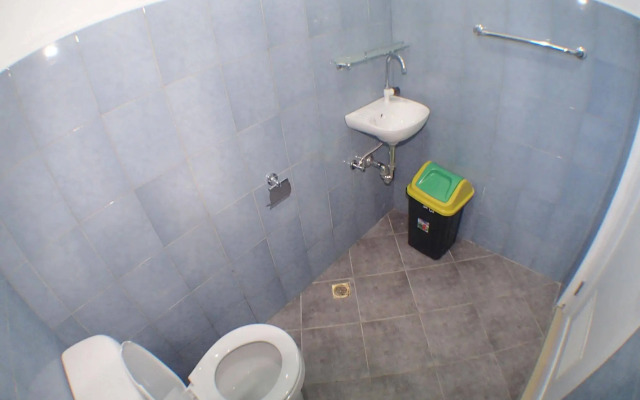 Pescadores Seaview Suites Moalboal
