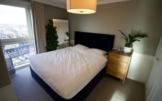 Surrey Quays Apartment