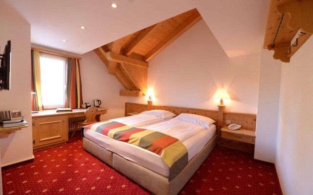 Hotel Waldhaus am See