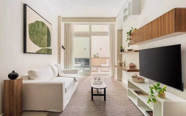 Hestia at Azcuenaga 1300