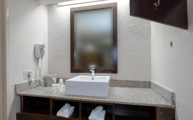 Motel 6 Atlanta Smyrna / Ballpark