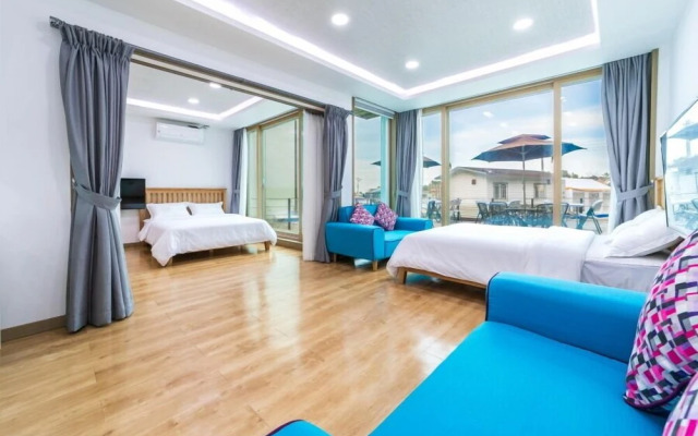 Samcheok Emmao Pension