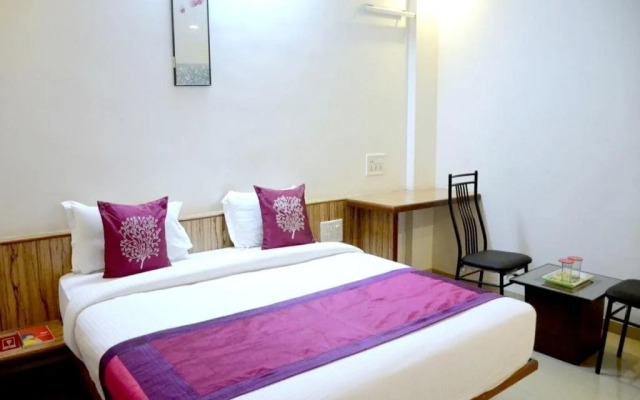 Hotel Saptaruchi