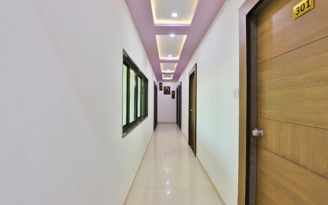 Hotel Navjivan by OYO Rooms