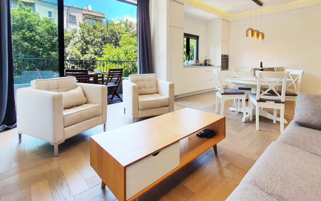 Apartment Brique, 2BR, Tel Aviv, Center, Dizengoff St, #TL55