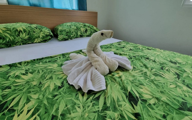 Luxury House Bungalow and apartments La Botánica Tropical