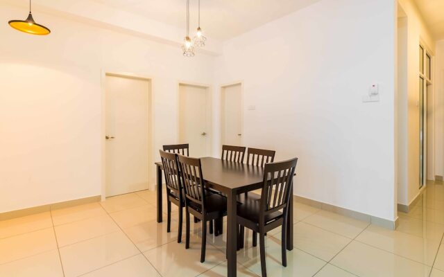 HomestayKite @ Utropolis