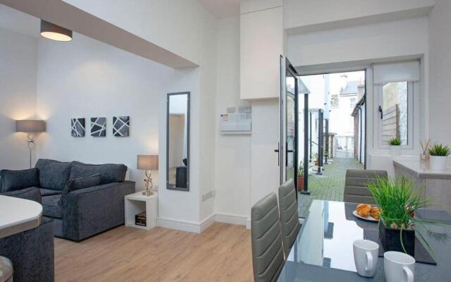 1 primrose mews