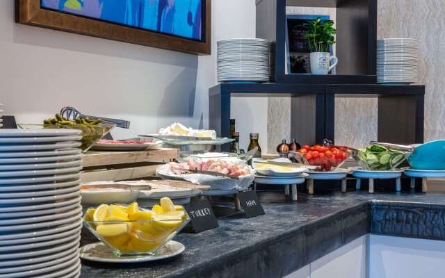 Radisson Blu Waterfront Hotel, Jersey