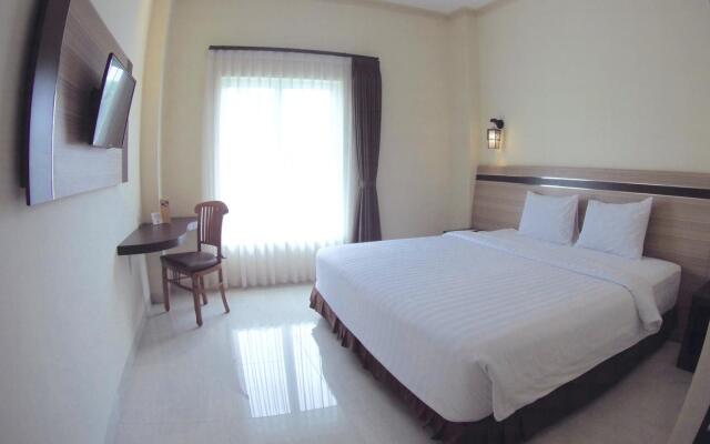 Puri Indah Hotel