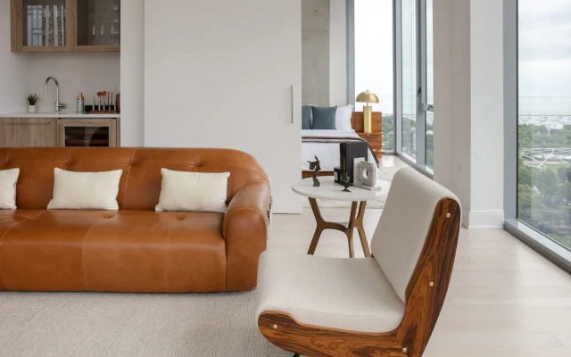 Luxury Downtown 4BR Exclusive Design PH