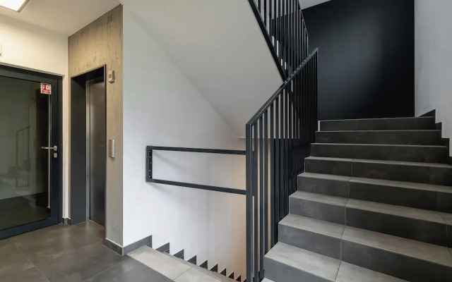 Apartament na Alei Pokoju by Renters