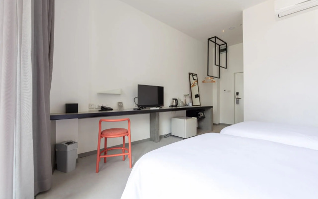 Reno Hotel Bangkok