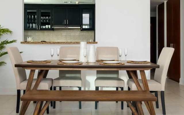 Marina View Towers by LUX Holiday Home