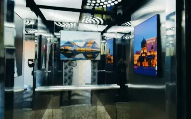 Huayi Hotel (Harbin CapitaLand Airport Bus Station)