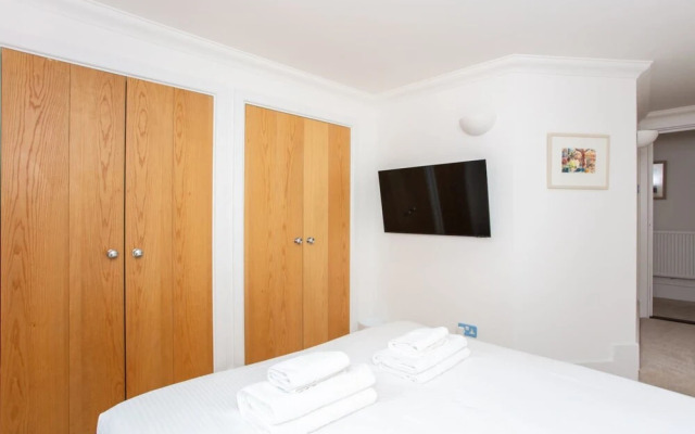 Modern 2 Bedroom Apartment in the Heart of London