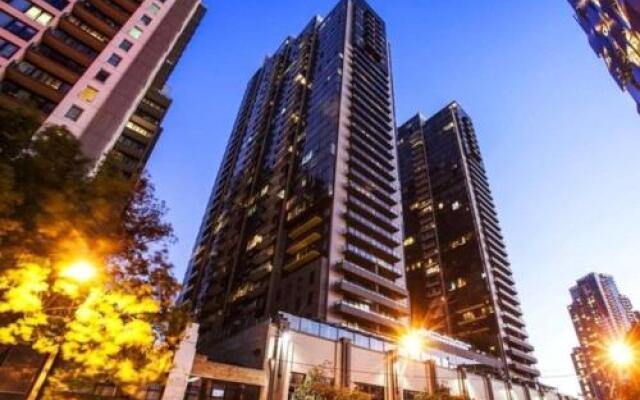 City Tower Apartment