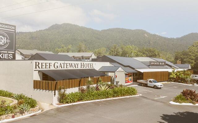 Cannonvale Reef Gateway Hotel