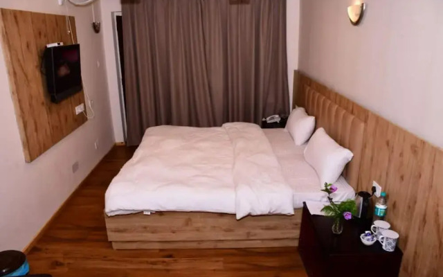 Ranikhet Inn