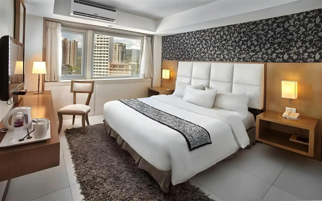 Quest Hotel & Conference Center