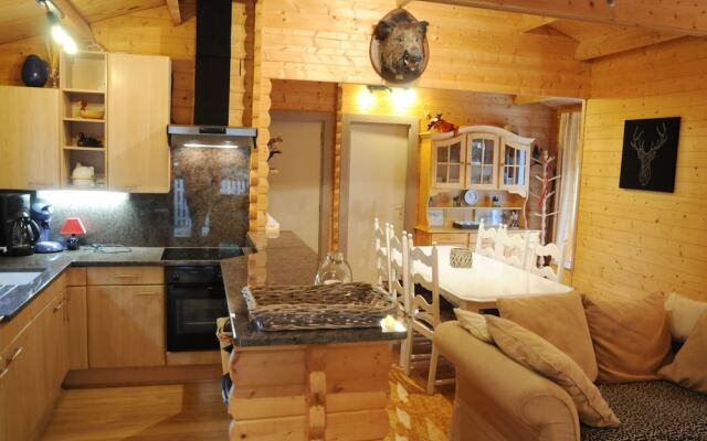Cozy Holiday Home in Barvaux-sur-Ourthe with Sauna