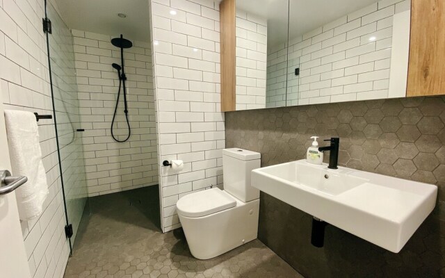 Ascot Apartments