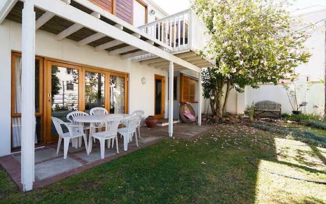 Oak Haven in Rondebosch Cape Town