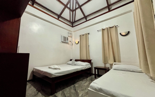 Shat'S Guesthouse Siargao Near Beach