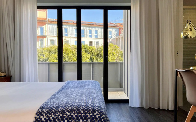 Jardim da Batalha by Shiadu