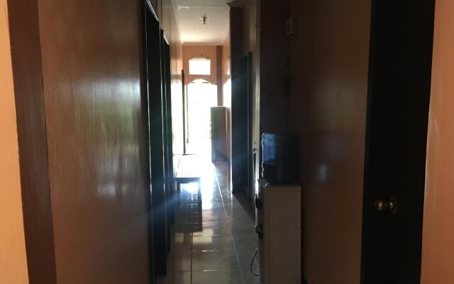 Ciudad Ala Majica Guest House