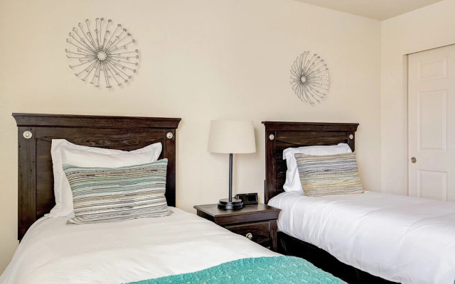 Stunning Home Patio Entertainment Space