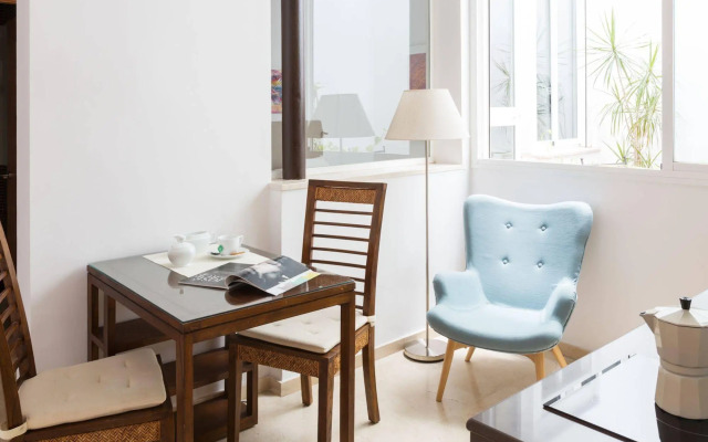 Puerta Catedral Studios