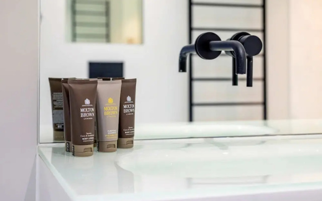 Regents Park Penthouse