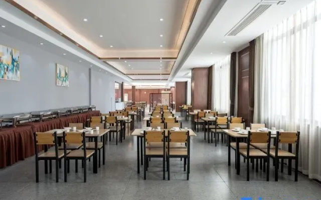 Vienna 3 Best Hotel Nanfeng Administration Center — 3-star hotel in Nanfeng