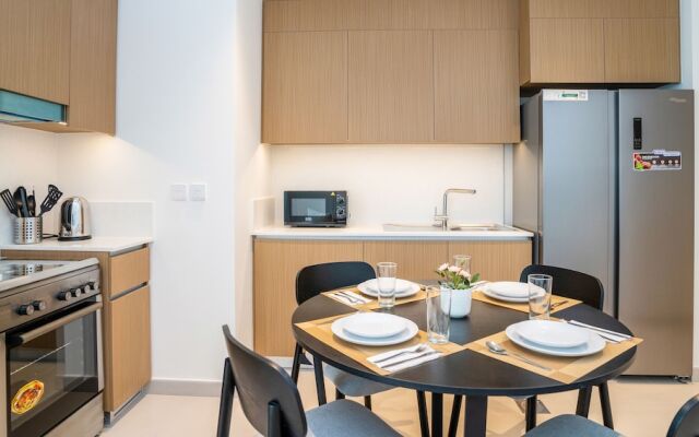 HomesGetaway-Lavish2BR in CreekBayshore4