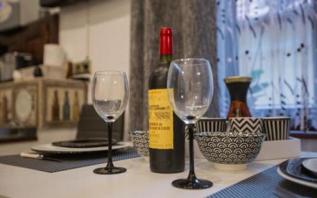 History Apartment Str Cetatii