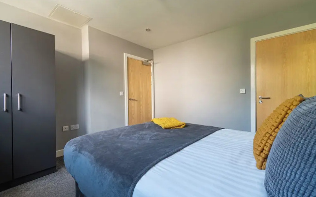 Two Bedroom Newcastle City Quayside Apartment