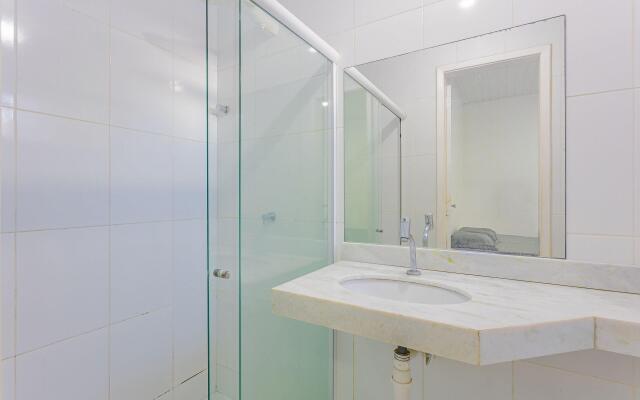 GB14 Ampla Casa 6 Quartos com Piscina e Churrasqueira