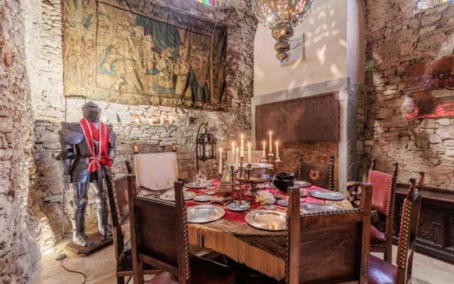 Gran Burrone Castle in Borgo a Mozzano