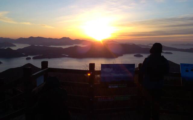 MnB Guest House - Hostel