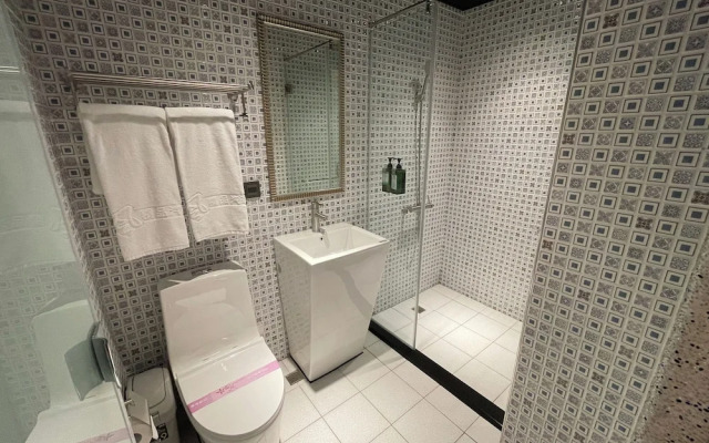 Weifeng Boutique Business Hotel