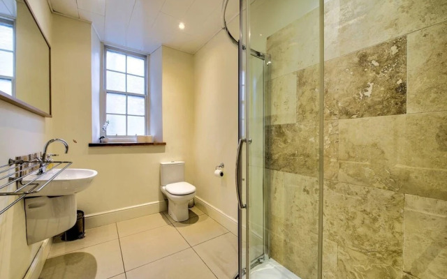 JOIVY Perfect Location! - Stylish & Cosy Rose St Apt