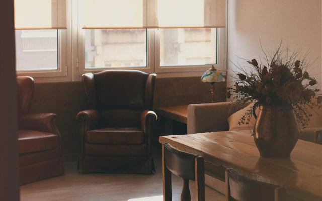 Turistic Girona - Piso de 3 habitaciones