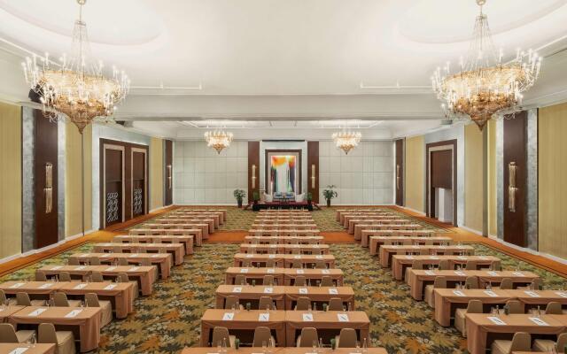 Edsa Shangri-La, Manila