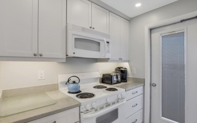 South Seas Tower 3-603