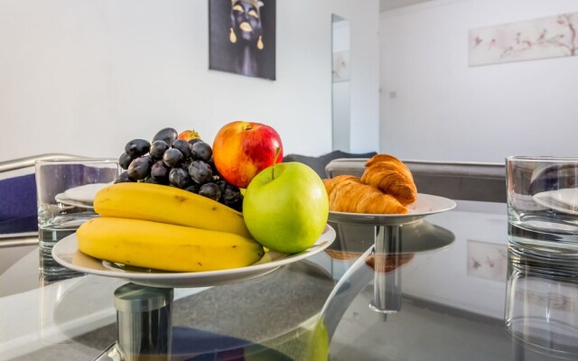 Lovely 3-bed Apartment in Newcastle Upon Tyne
