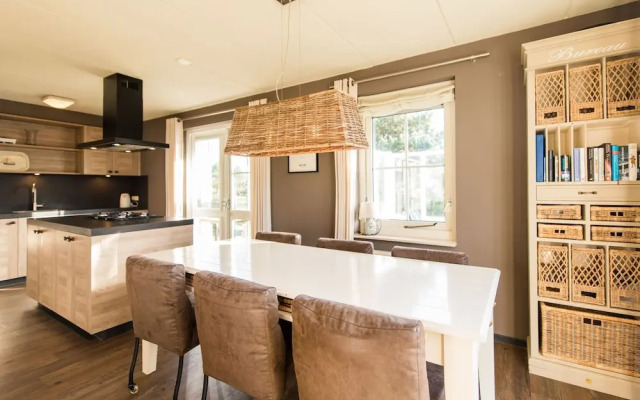 Thatched Villa Near the Beach