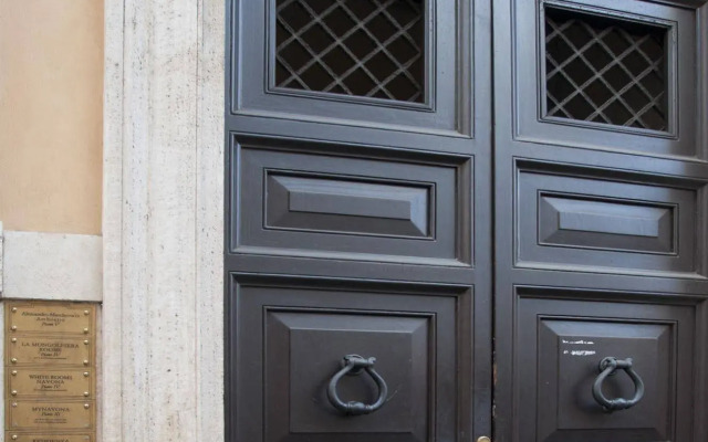 La Mongolfiera Rooms in Navona