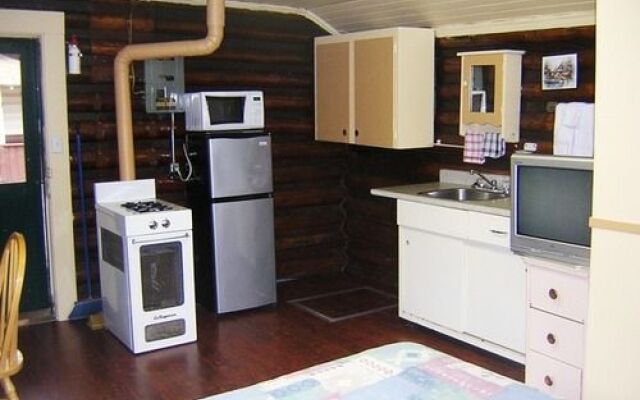 Riverside Cabins